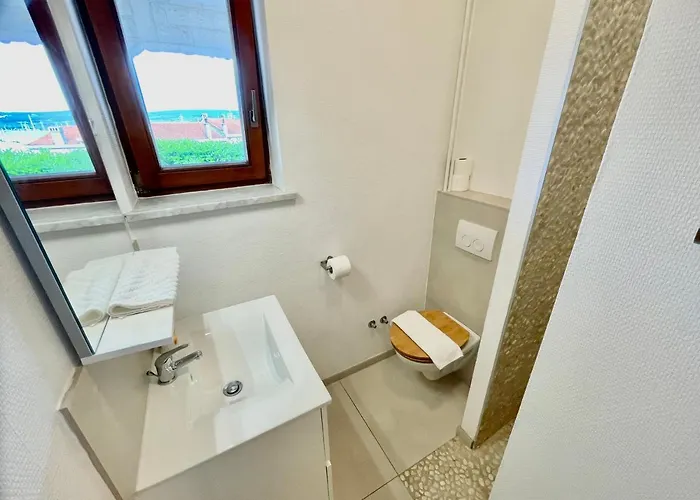 Monika & Breakfast Baskets 236 Lejlighed Punat