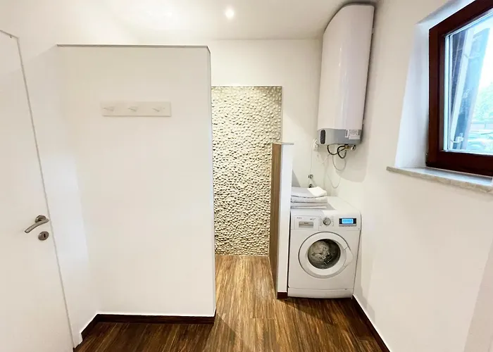 Monika & Breakfast Baskets 236 Lejlighed Punat