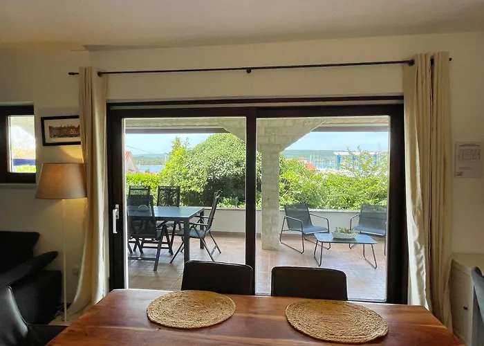 Monika & Breakfast Baskets 236