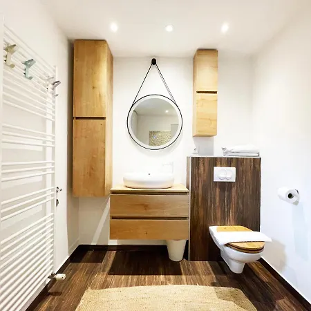 Family Monika - Sea View - Heated Pool Ii شقة بونات