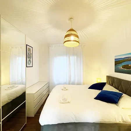 Family Monika - Sea View - Heated Pool Ii شقة *