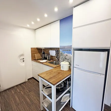 Family Monika - Sea View - Heated Pool Ii شقة بونات