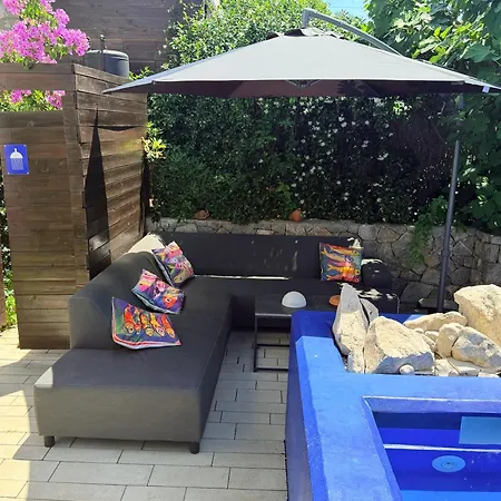 Family Monika - Sea View - Heated Pool Ii