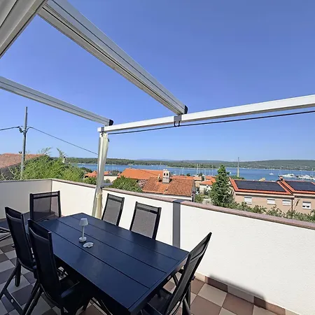 شقة Family Monika - Sea View - Heated Pool Ii