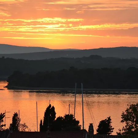 Monika & Breakfast Baskets 236