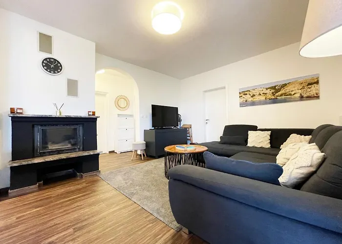 Apartamento Monika & Breakfast Baskets 236 *