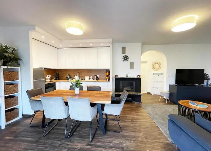 Monika & Breakfast Baskets 236 Punat