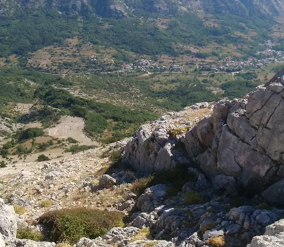 Monika & Breakfast Baskets 236 Punat