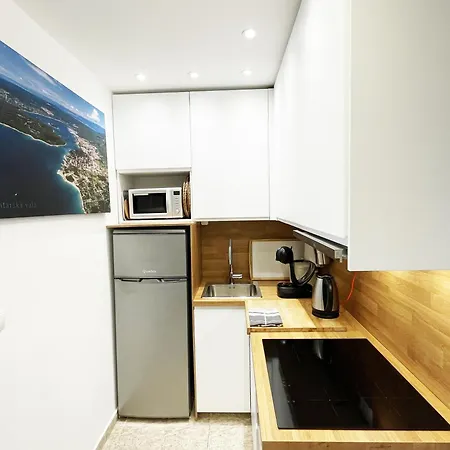 Monika & Breakfast Baskets 236